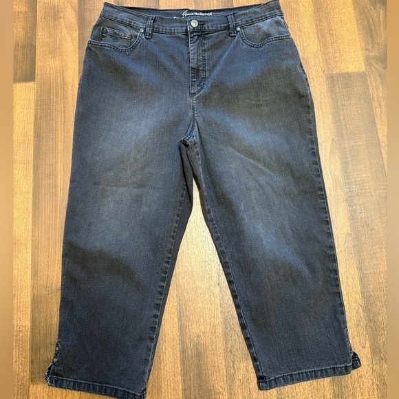 Gloria Vanderbilt Denim - Gloria Vanderbilt Black Straight Leg Jeans